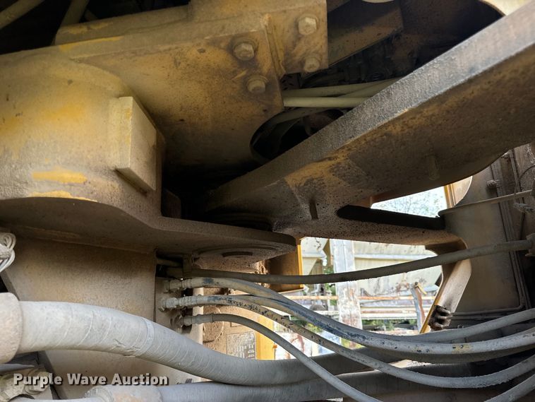 image for item EH7056 1995 Caterpillar  980F Series II wheel loader