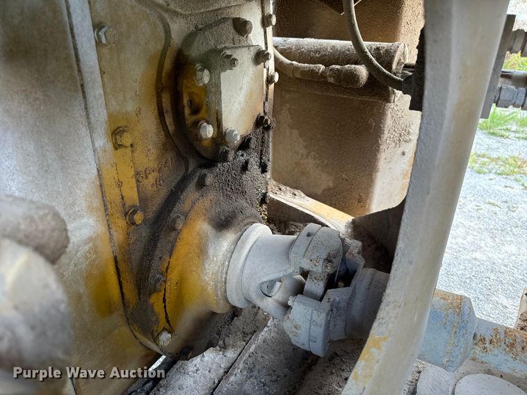 image for item EH7056 1995 Caterpillar  980F Series II wheel loader