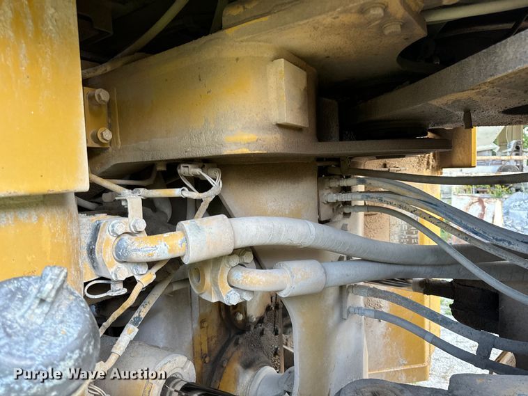 image for item EH7056 1995 Caterpillar  980F Series II wheel loader