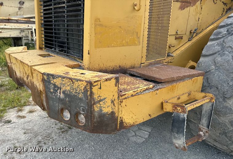 image for item EH7056 1995 Caterpillar  980F Series II wheel loader