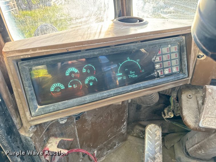 image for item EH7056 1995 Caterpillar  980F Series II wheel loader