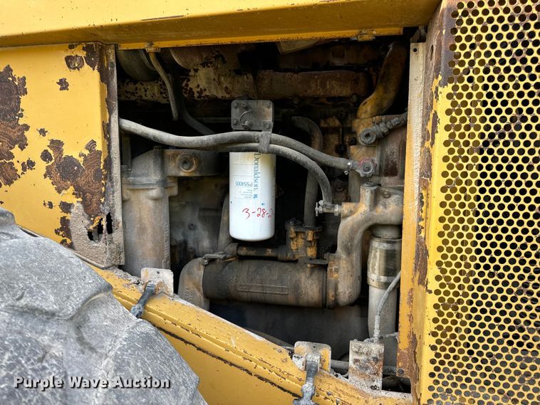 image for item EH7056 1995 Caterpillar  980F Series II wheel loader