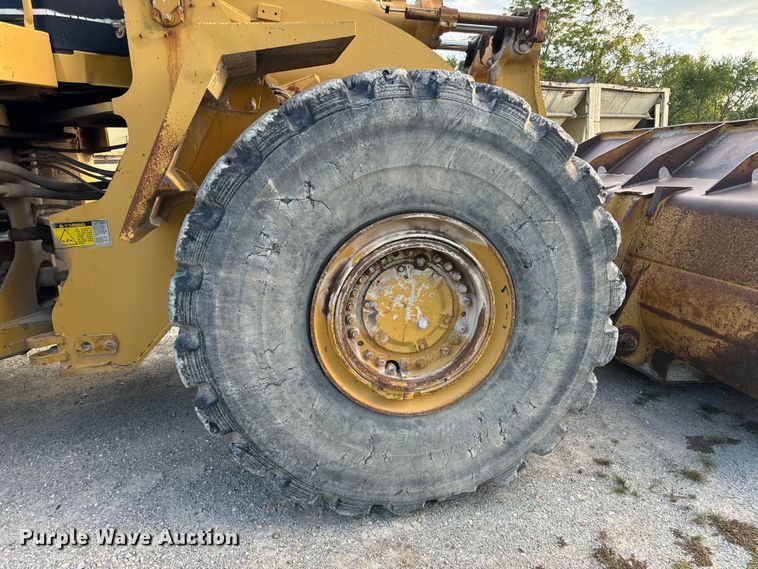 image for item EH7056 1995 Caterpillar  980F Series II wheel loader