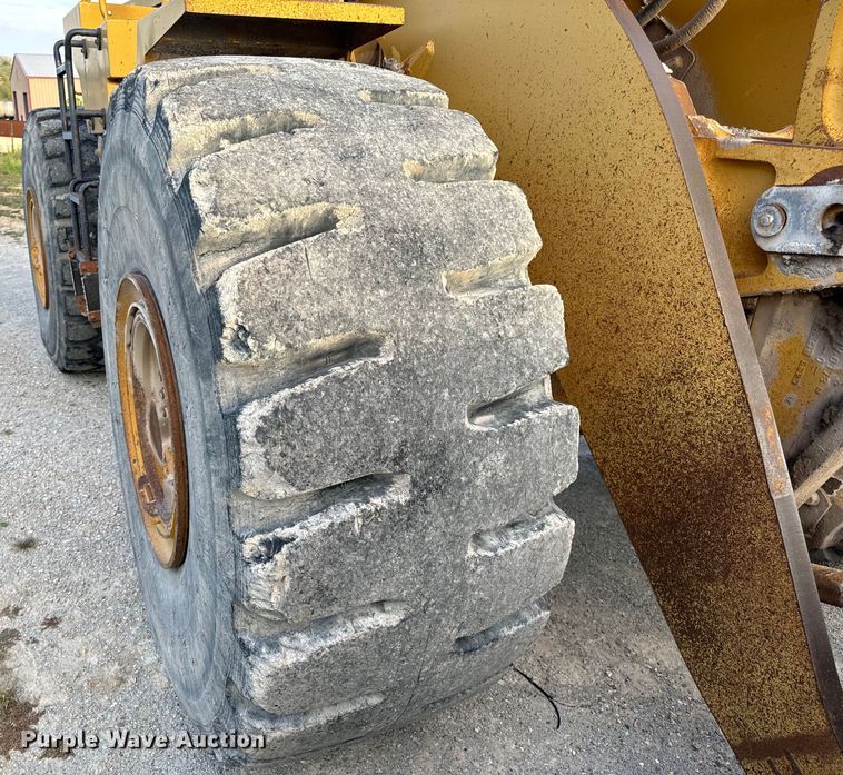 image for item EH7056 1995 Caterpillar  980F Series II wheel loader