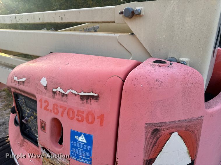 image for item EH7057 2002 JLG 450AJ SII boom lift