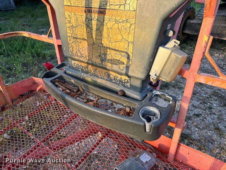 image for item EH7057 2002 JLG 450AJ SII boom lift