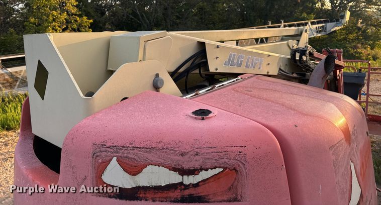 image for item EH7057 2002 JLG 450AJ SII boom lift