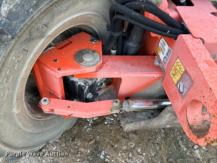 image for item EH7057 2002 JLG 450AJ SII boom lift