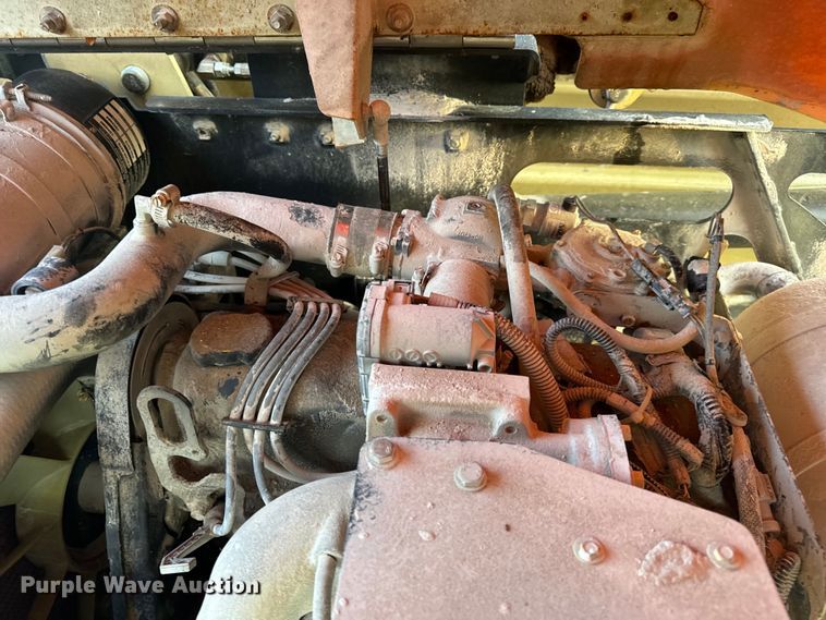 image for item EH7057 2002 JLG 450AJ SII boom lift