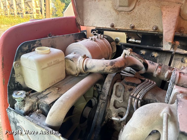 image for item EH7057 2002 JLG 450AJ SII boom lift