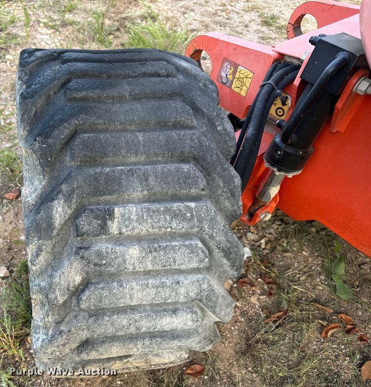 image for item EH7057 2002 JLG 450AJ SII boom lift