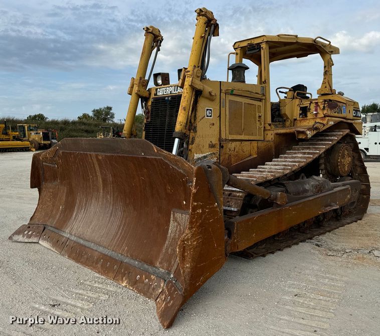 image for item EH7058 1989 Caterpillar D8N dozer