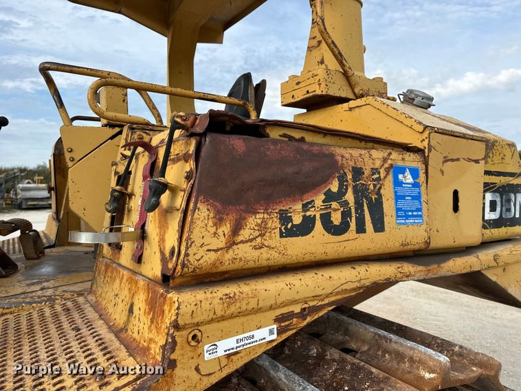 image for item EH7058 1989 Caterpillar D8N dozer