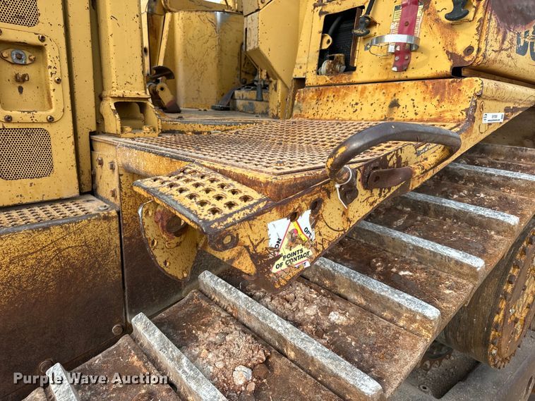 image for item EH7058 1989 Caterpillar D8N dozer