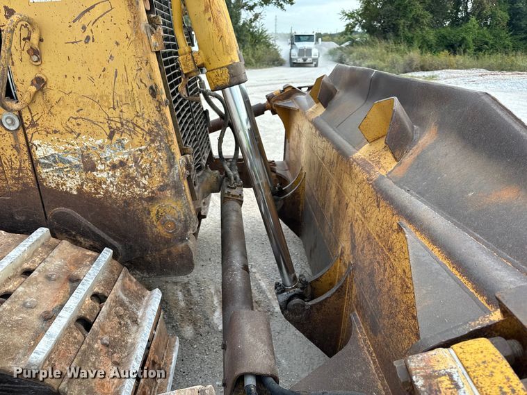 image for item EH7058 1989 Caterpillar D8N dozer