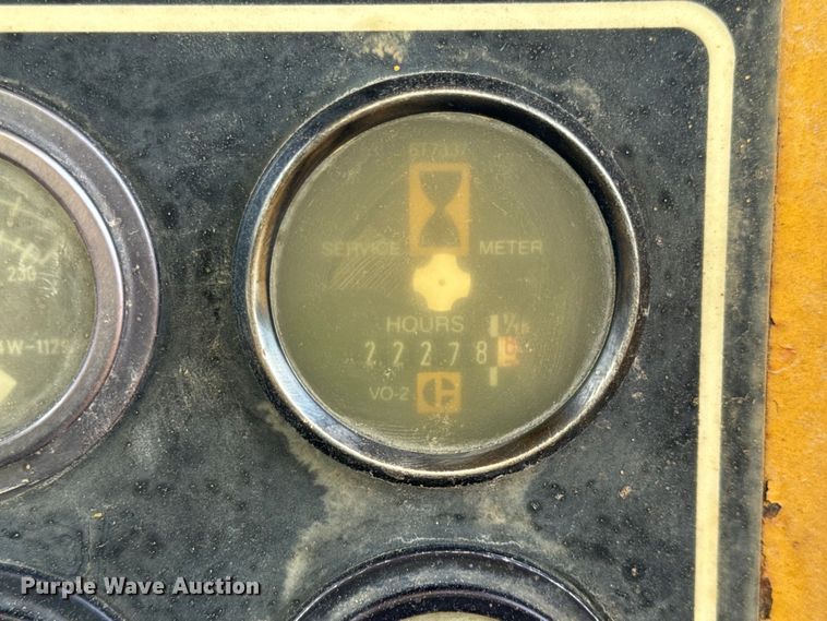 image for item EH7058 1989 Caterpillar D8N dozer