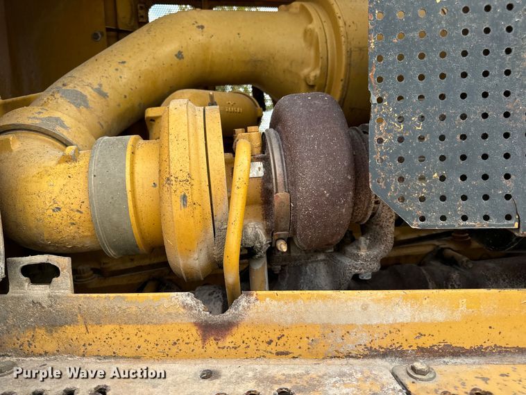 image for item EH7058 1989 Caterpillar D8N dozer