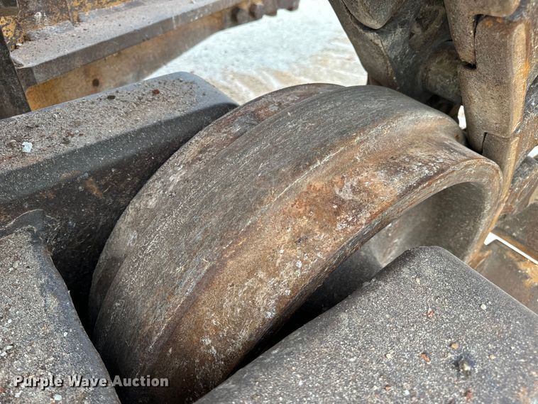 image for item EH7058 1989 Caterpillar D8N dozer