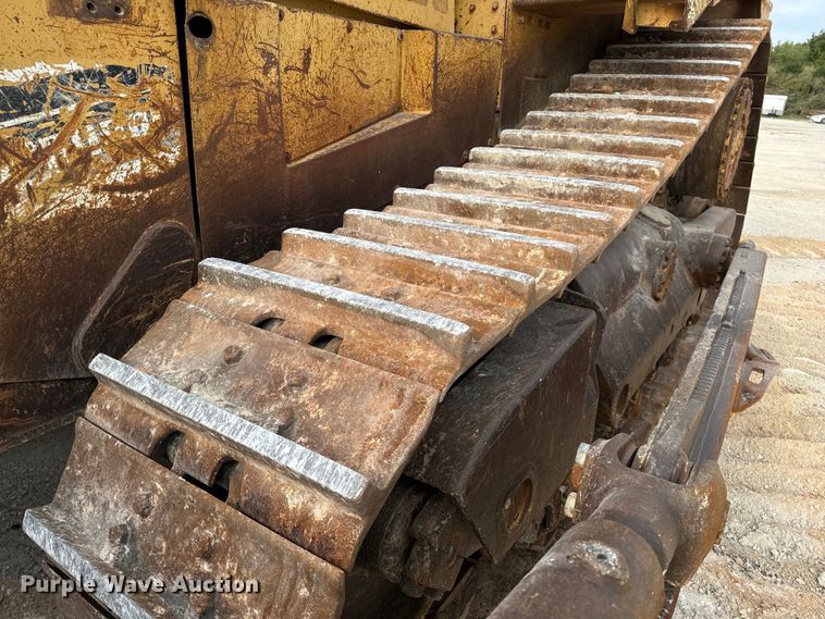 image for item EH7058 1989 Caterpillar D8N dozer