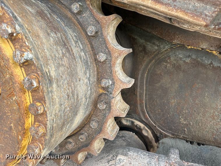 image for item EH7058 1989 Caterpillar D8N dozer