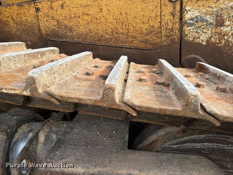 image for item EH7058 1989 Caterpillar D8N dozer