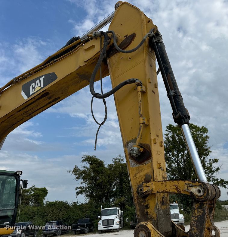 image for item EH7059 2009 Caterpillar 345D L excavator