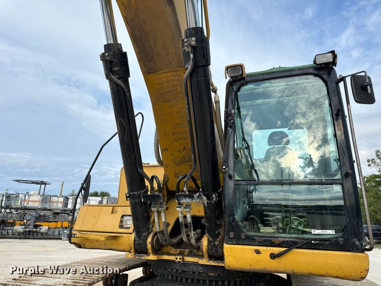 image for item EH7059 2009 Caterpillar 345D L excavator