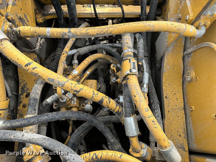 image for item EH7059 2009 Caterpillar 345D L excavator