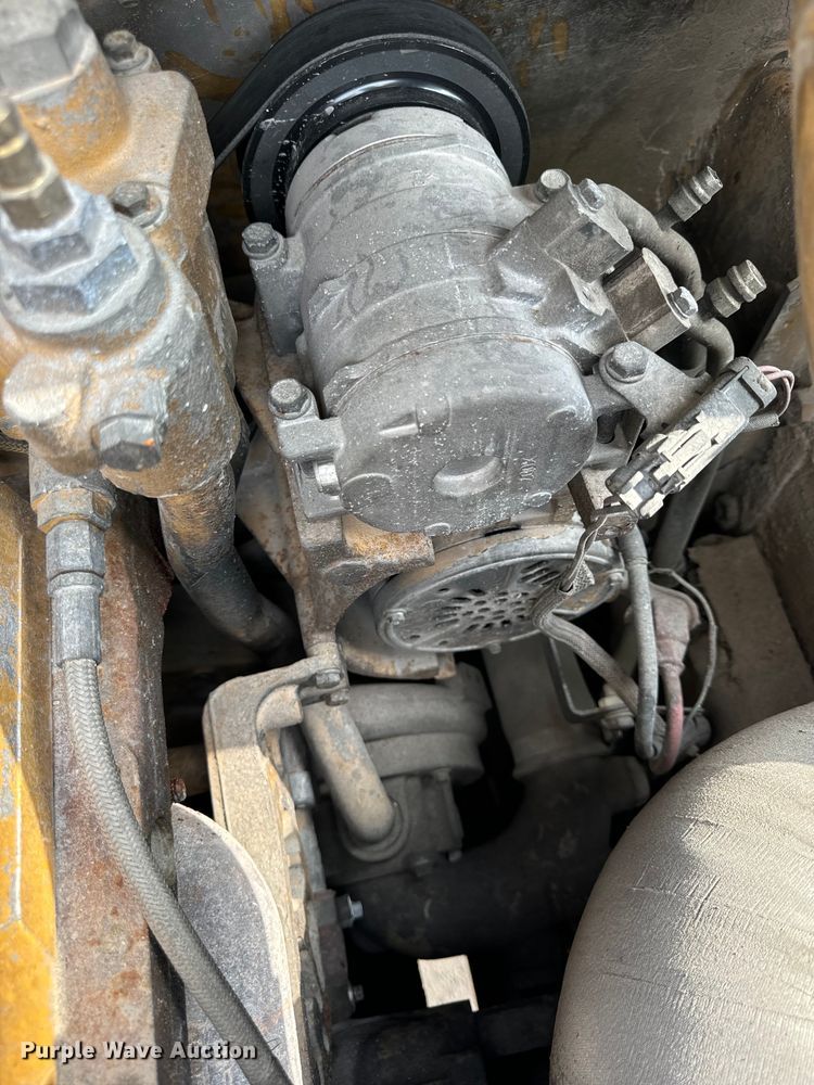 image for item EH7059 2009 Caterpillar 345D L excavator