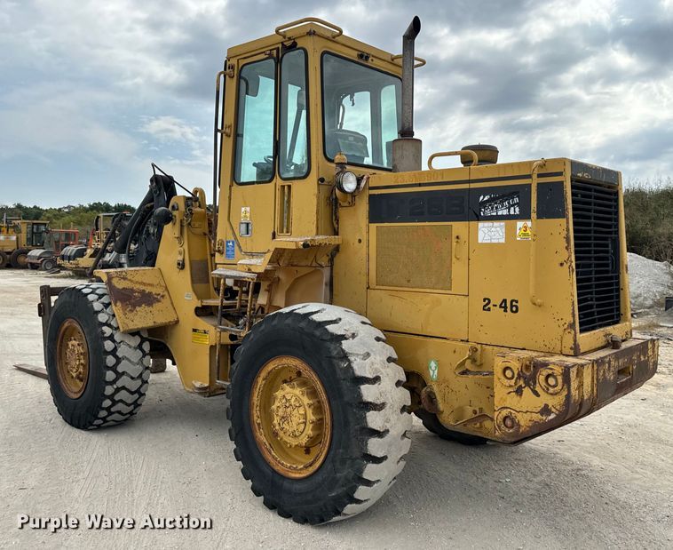 image for item EH7063 1989 Caterpillar IT28B wheel loader