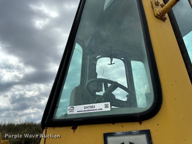 image for item EH7063 1989 Caterpillar IT28B wheel loader