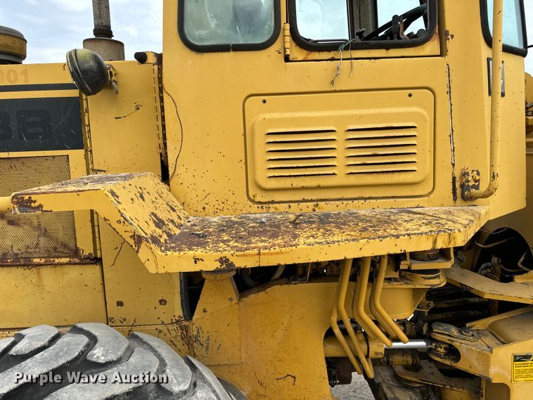 image for item EH7063 1989 Caterpillar IT28B wheel loader