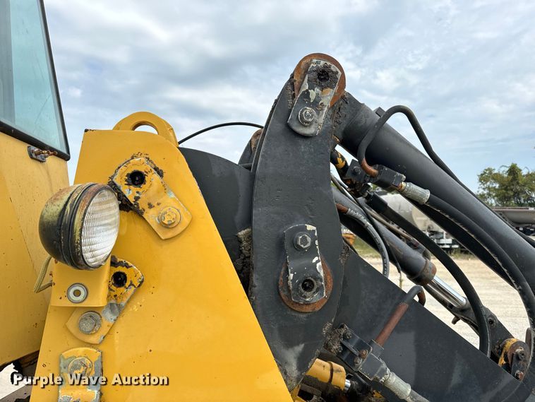 image for item EH7063 1989 Caterpillar IT28B wheel loader