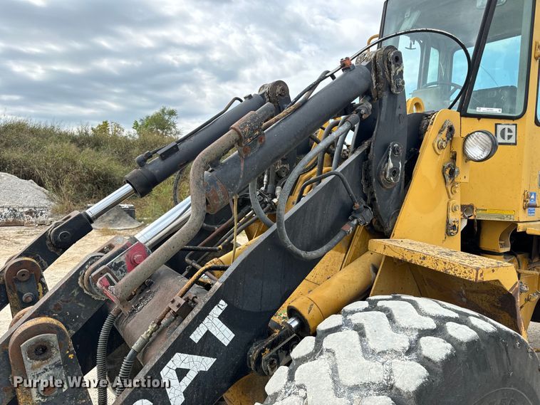 image for item EH7063 1989 Caterpillar IT28B wheel loader