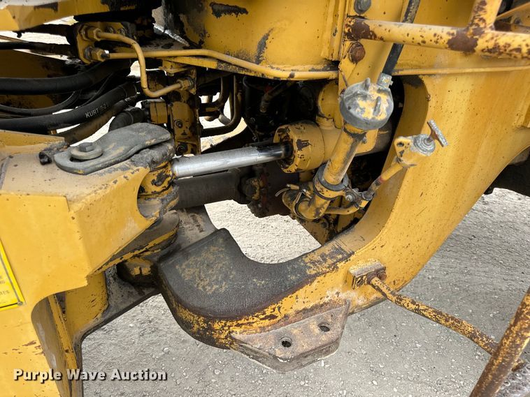 image for item EH7063 1989 Caterpillar IT28B wheel loader