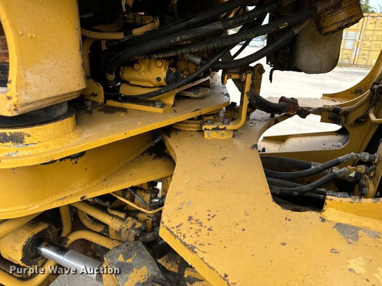 image for item EH7063 1989 Caterpillar IT28B wheel loader
