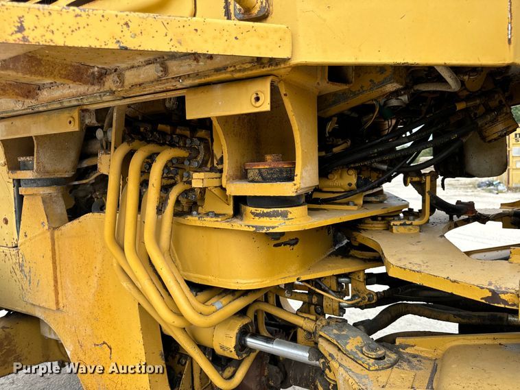 image for item EH7063 1989 Caterpillar IT28B wheel loader