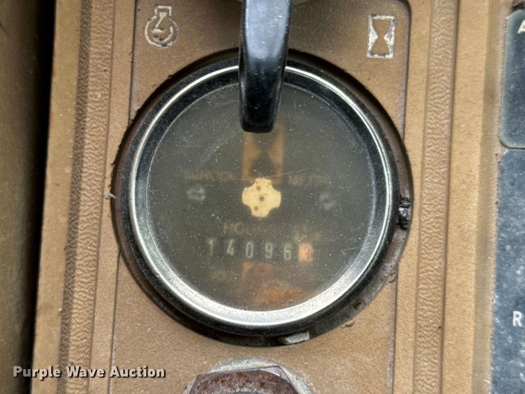 image for item EH7063 1989 Caterpillar IT28B wheel loader