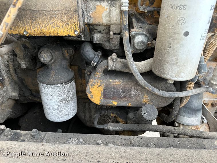 image for item EH7063 1989 Caterpillar IT28B wheel loader