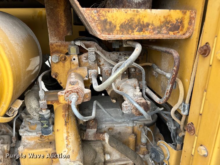 image for item EH7063 1989 Caterpillar IT28B wheel loader