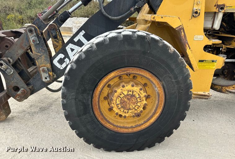image for item EH7063 1989 Caterpillar IT28B wheel loader