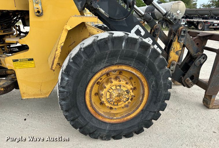 image for item EH7063 1989 Caterpillar IT28B wheel loader