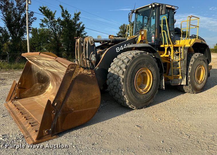 image for item EH7066 John Deere 844K-II wheel loader