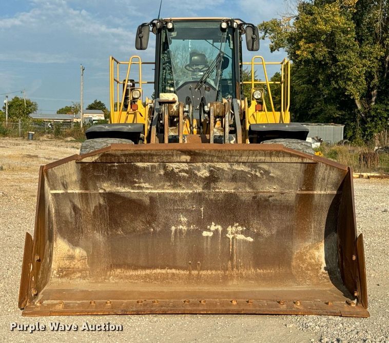 image for item EH7066 John Deere 844K-II wheel loader