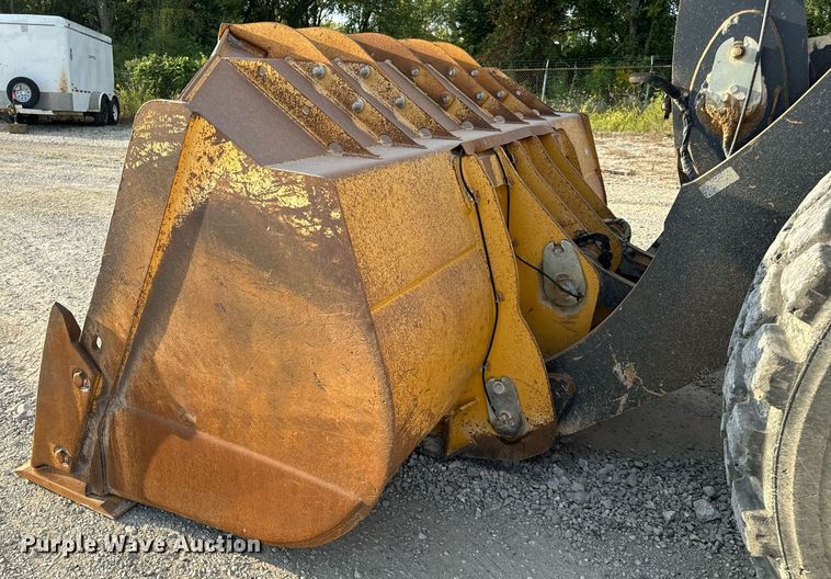 image for item EH7066 John Deere 844K-II wheel loader