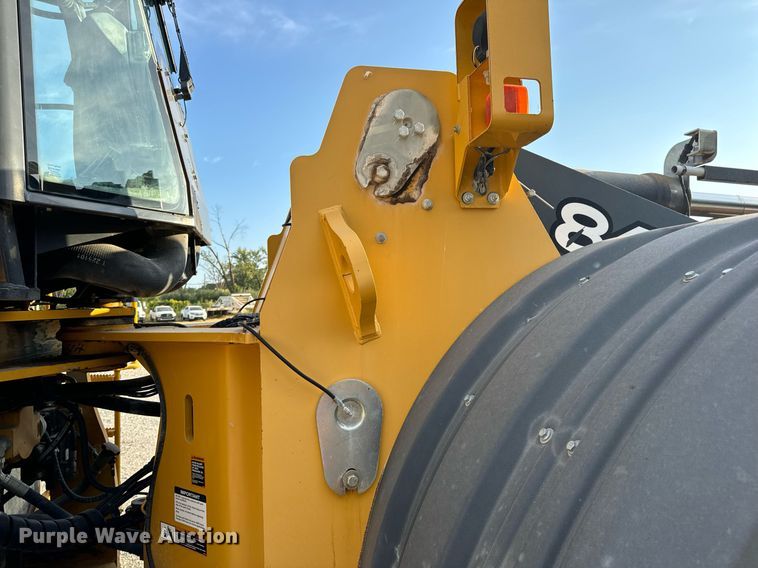image for item EH7066 John Deere 844K-II wheel loader