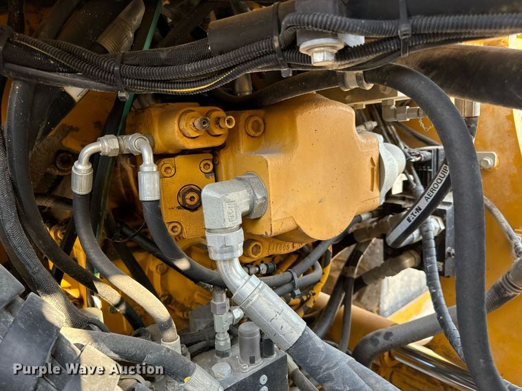 image for item EH7066 John Deere 844K-II wheel loader