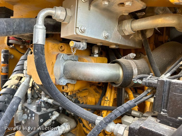 image for item EH7066 John Deere 844K-II wheel loader