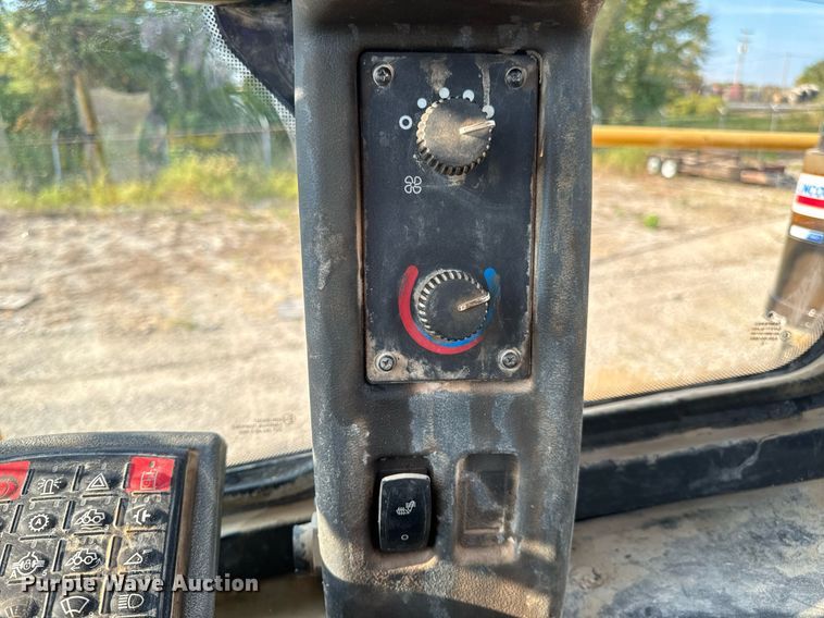 image for item EH7066 John Deere 844K-II wheel loader