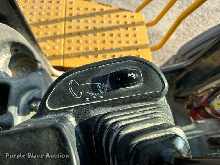 image for item EH7066 John Deere 844K-II wheel loader